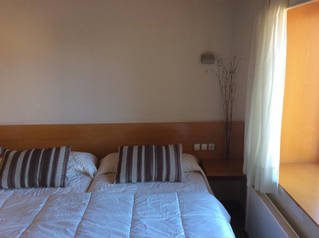Hotel Viaurelia Montblanc Buitenkant foto