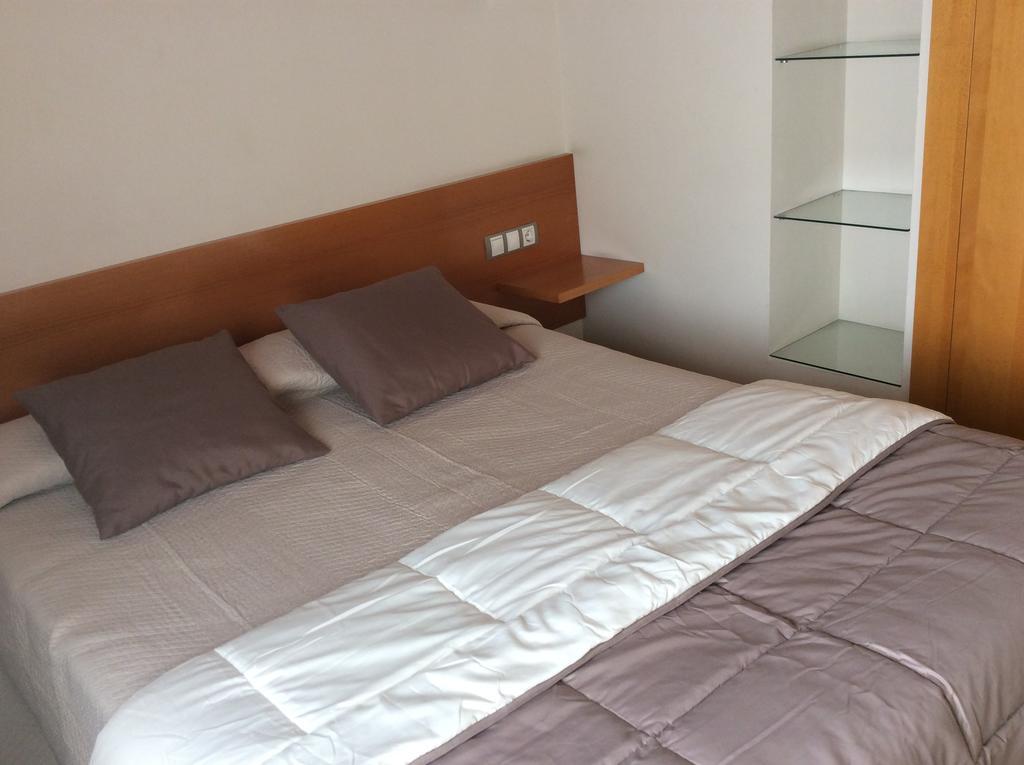Hotel Viaurelia Montblanc Kamer foto