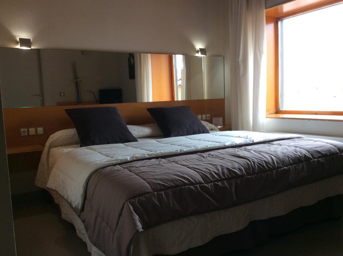 Hotel Viaurelia Montblanc Buitenkant foto